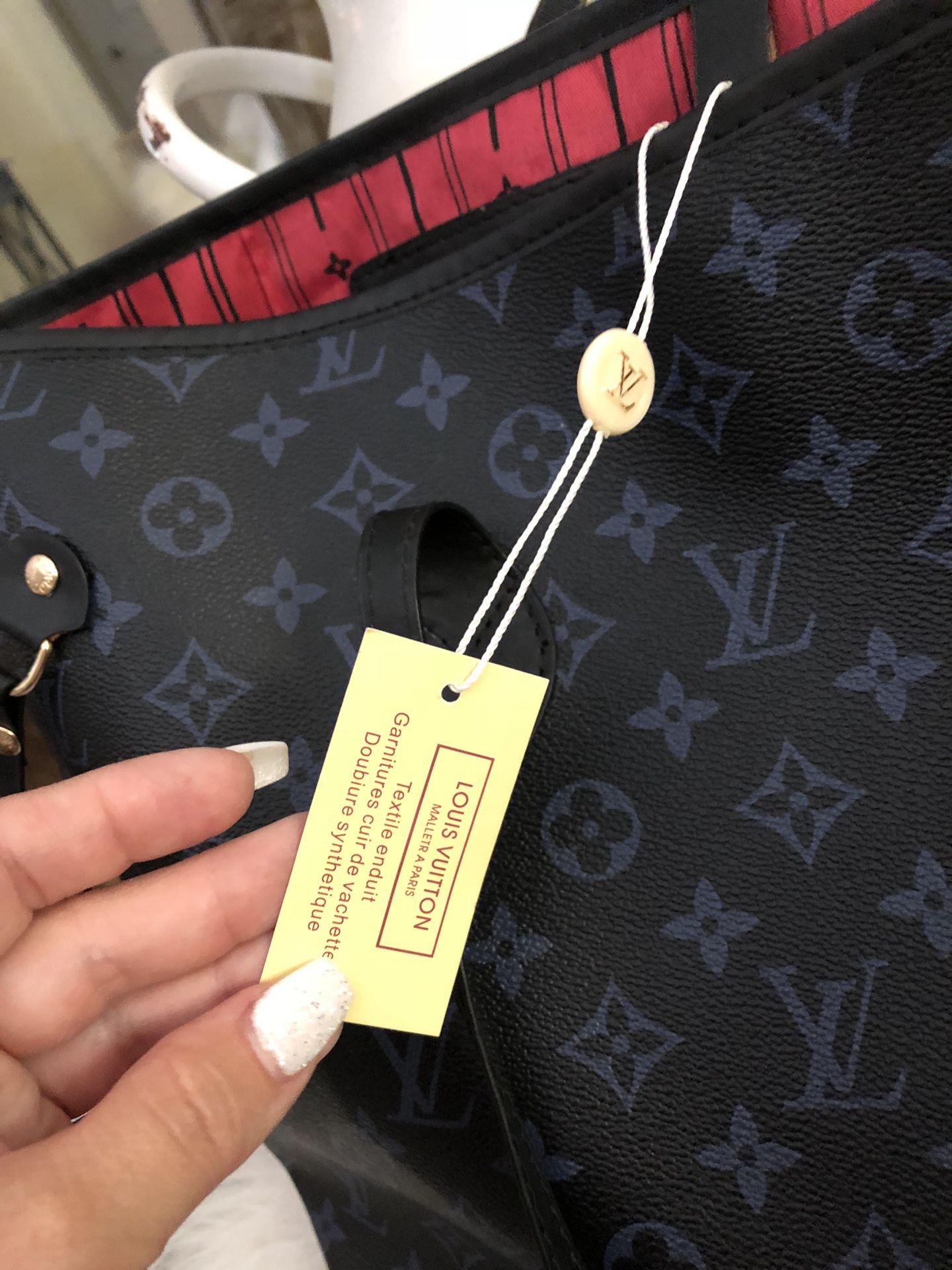 Louis Vuitton Neverfull for Sale in Fort Worth, TX - OfferUp