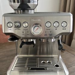 Breville Barista Express Espresso Machine 