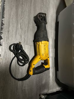 12amp Dewalt sawzall