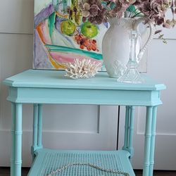 Vintage Solid Wood Palm Beach Regency End Table 24x24x24 inches