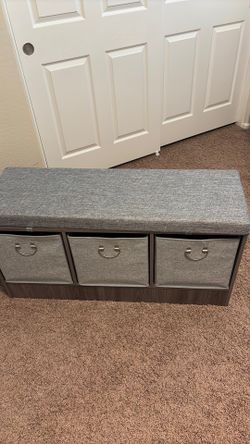 Bench seat w/tote  boxes toys& exercise gear