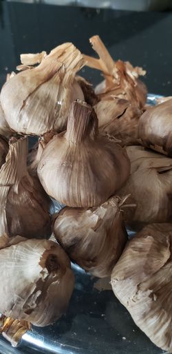 Black garlic. Ajo negro