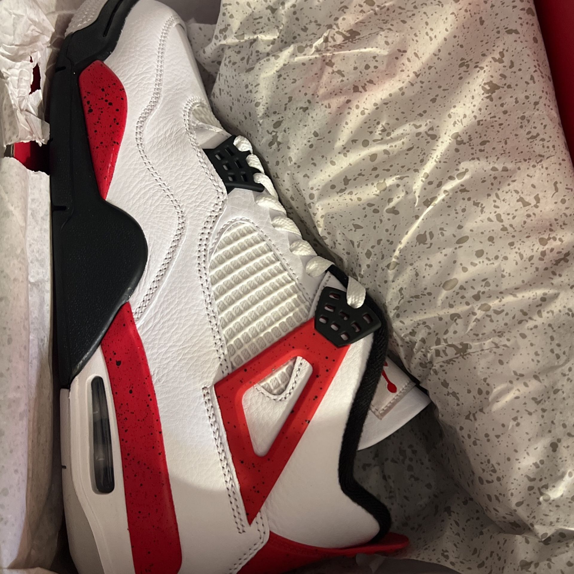 Air Jordan 4 Retro Cement Red Fire Size 9And 9.5 Mens