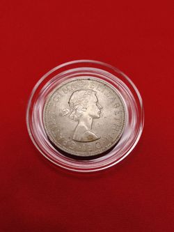 Vintage Old 1967 Queen Elizabeth II British Coin in Capsule
