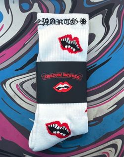 Red lips Chomper chrome socks