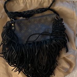 Louis Vuitton Saddle Bag