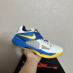 KD 4 Entourage size 12 USED 