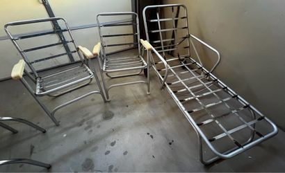Vintage Aluminum Webbed Lawn Chairs / Lounge - MCM Patio