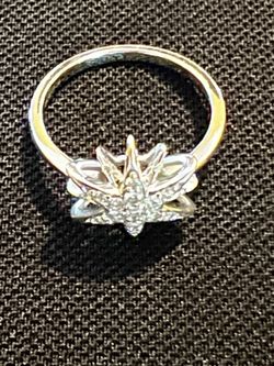 🤩💰🔥 NEW 10K Gold Diamond Starburst Ring (Size 7, 2.7g) – $400 (OBO) 🔥💰🤩