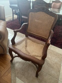 Antique /vintage accent chair