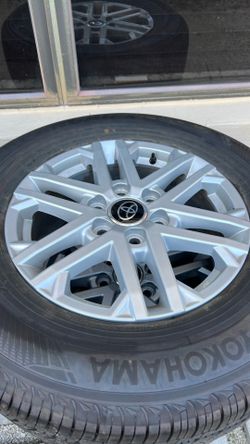 Toyota Tundra Factory Wheels