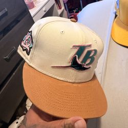 Fitted Hat 75:8