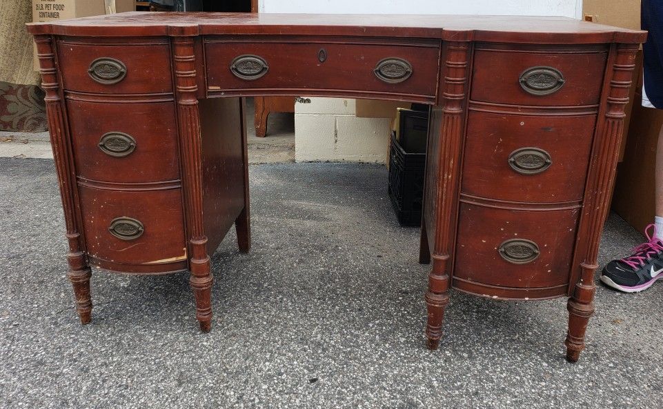 Antique desk (Cherry Wood ) 7 Drawers