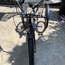TRICYCLE