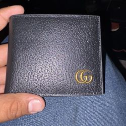Men’s Gucci Wallet