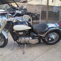2001 SUZUKI INTRUDER  800  