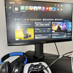 Selling PS5 Disc Edition With Controller & Headphones