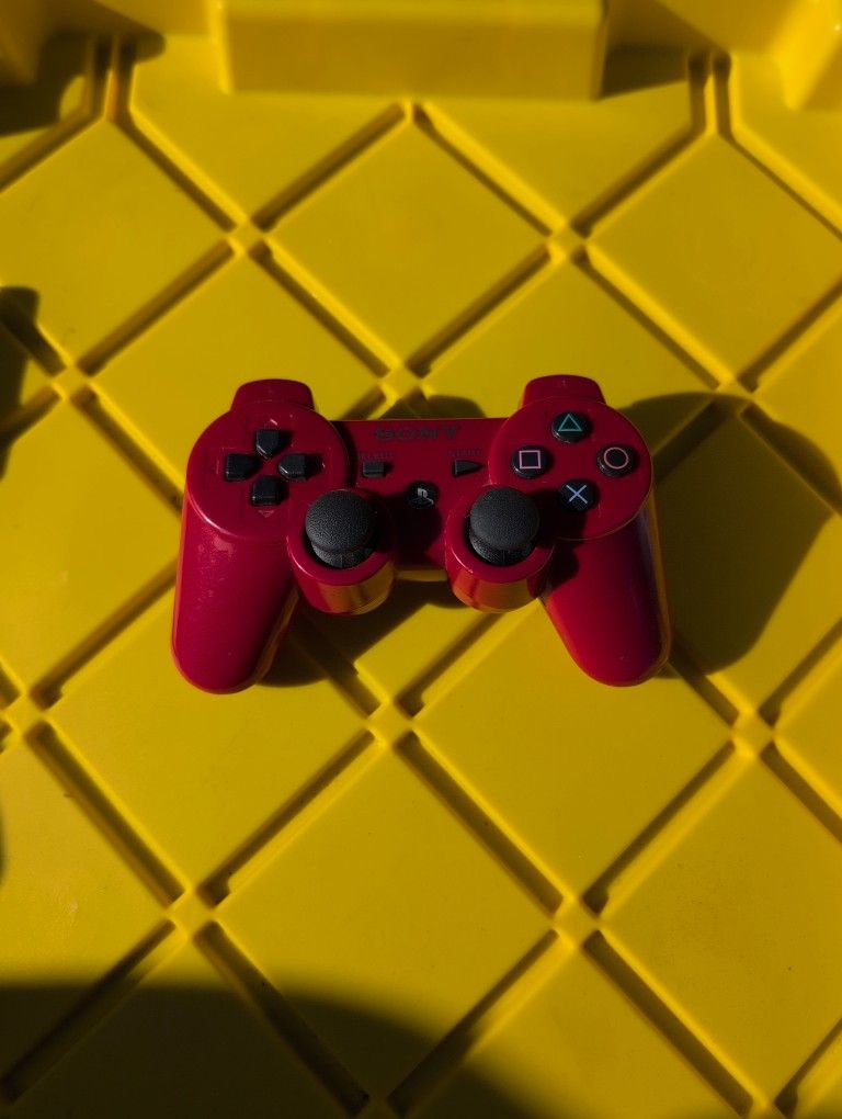 PlayStation 3 Controller *Swollen Battery*