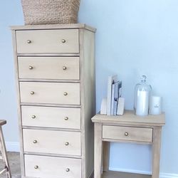 Pottery barn set (tall dresser and nightstand) solid wood. Price is for the set .