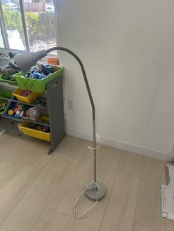 floor lamp