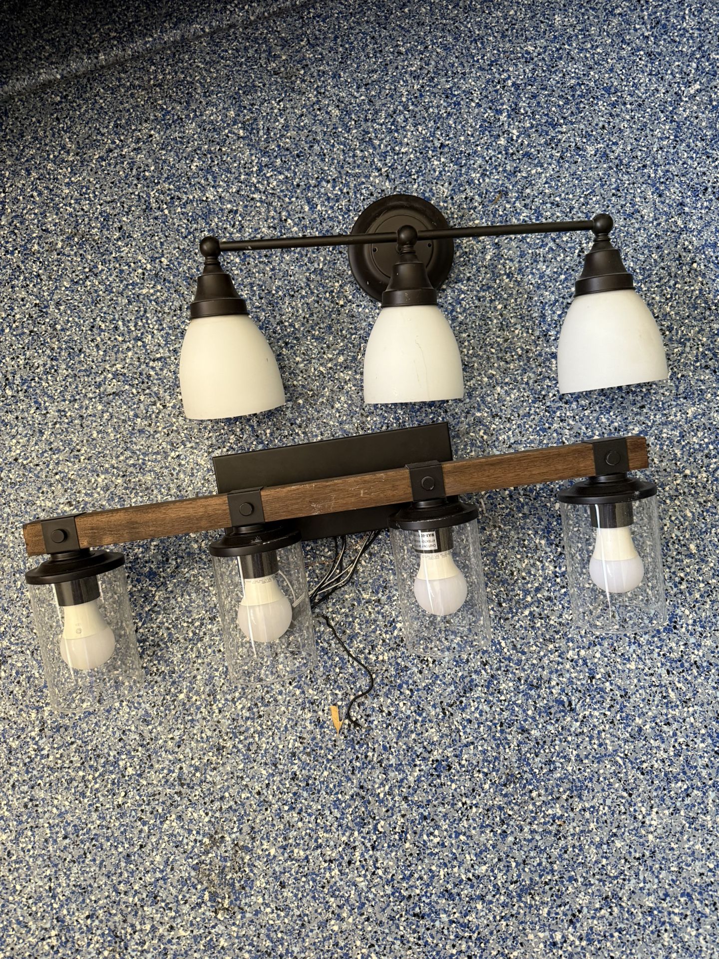 Light Fixtures 