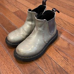 Girls Doc Boots