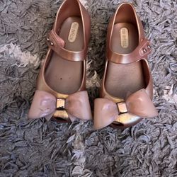 Mini Melissa Gold