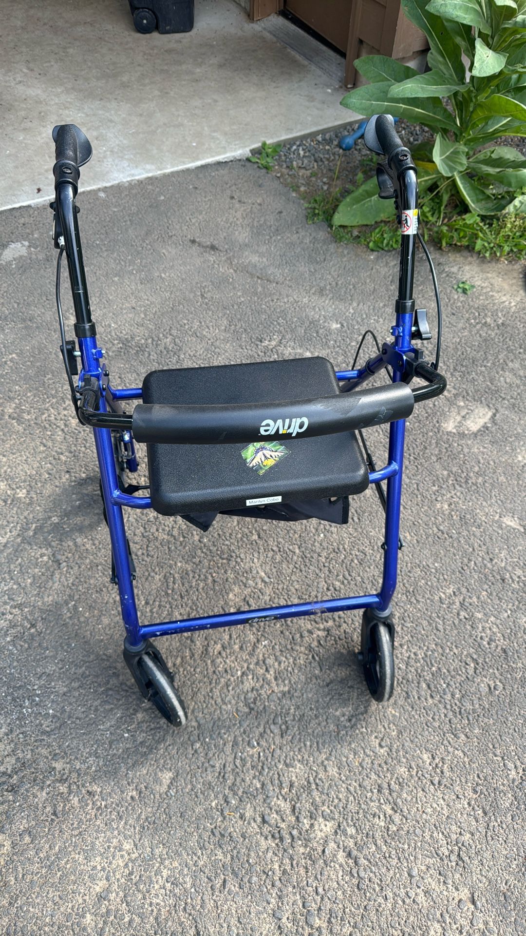 Walker With Seat