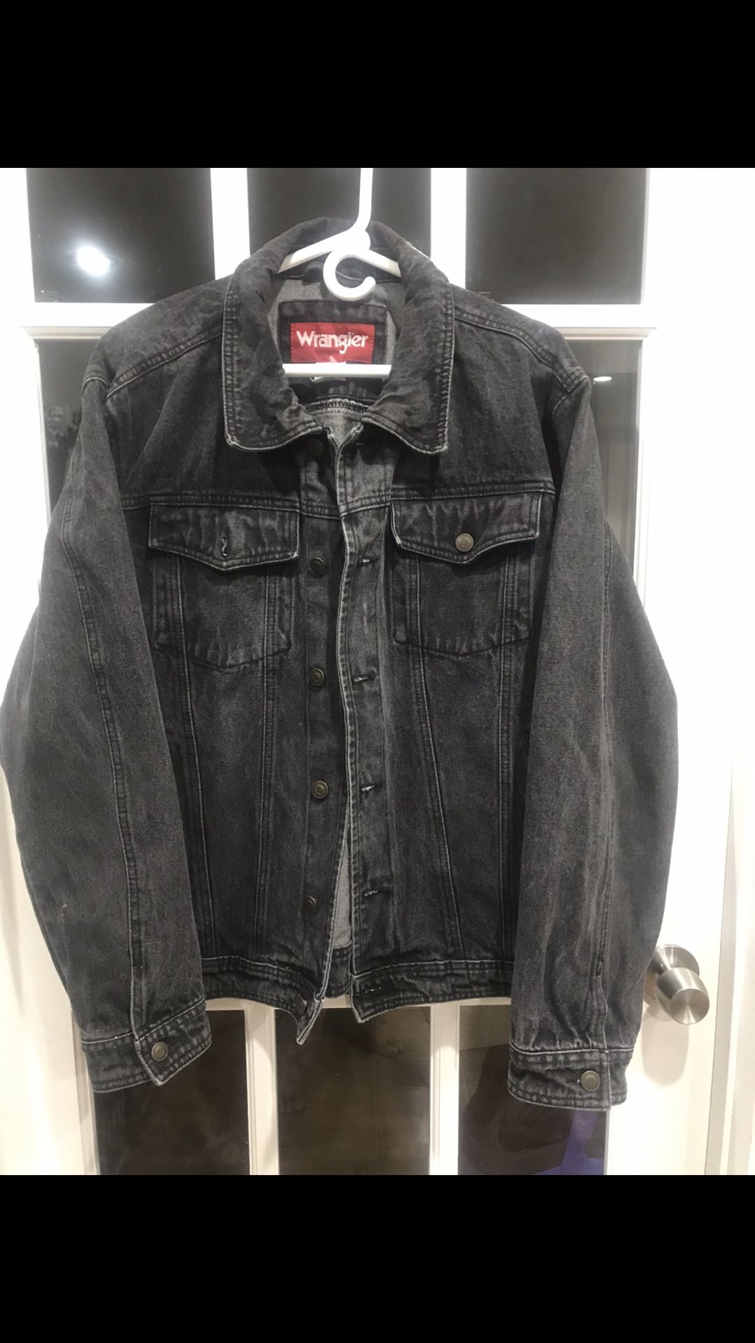 Men’s Large, Wrangler Denim Jean Jacket