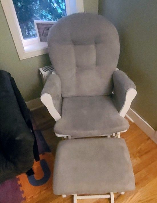 Rocker & Ottoman