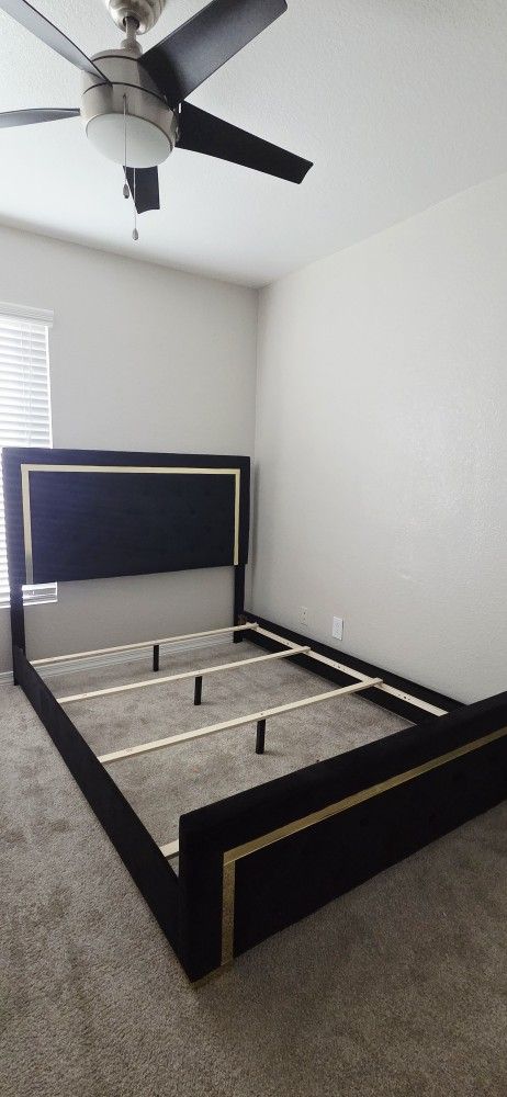 Queen Size Bed/Box Spring and Mattress