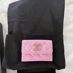 Chanel Wallet 