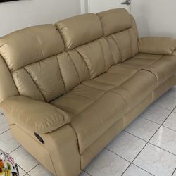 Reclining Sofa