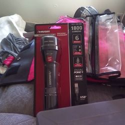 Husky Rechargeable Focusing Flashlight 