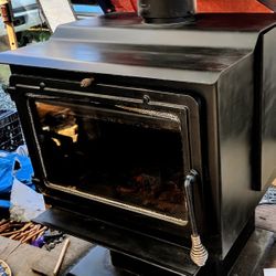 Like New Ashburn Wood Stove 400 Best Offer
