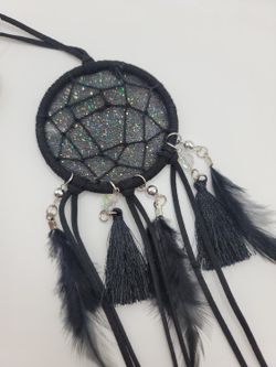 Claires Black Sparkling Dreamcatcher