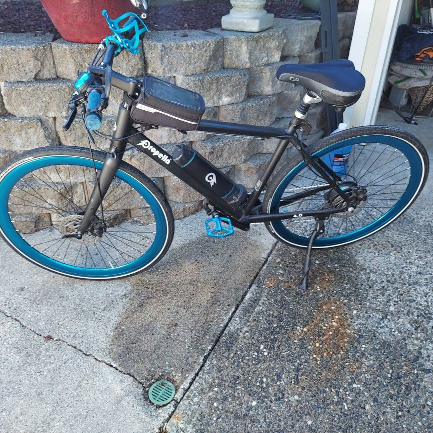 Ele.\nCtric bike for sale in perfect condition