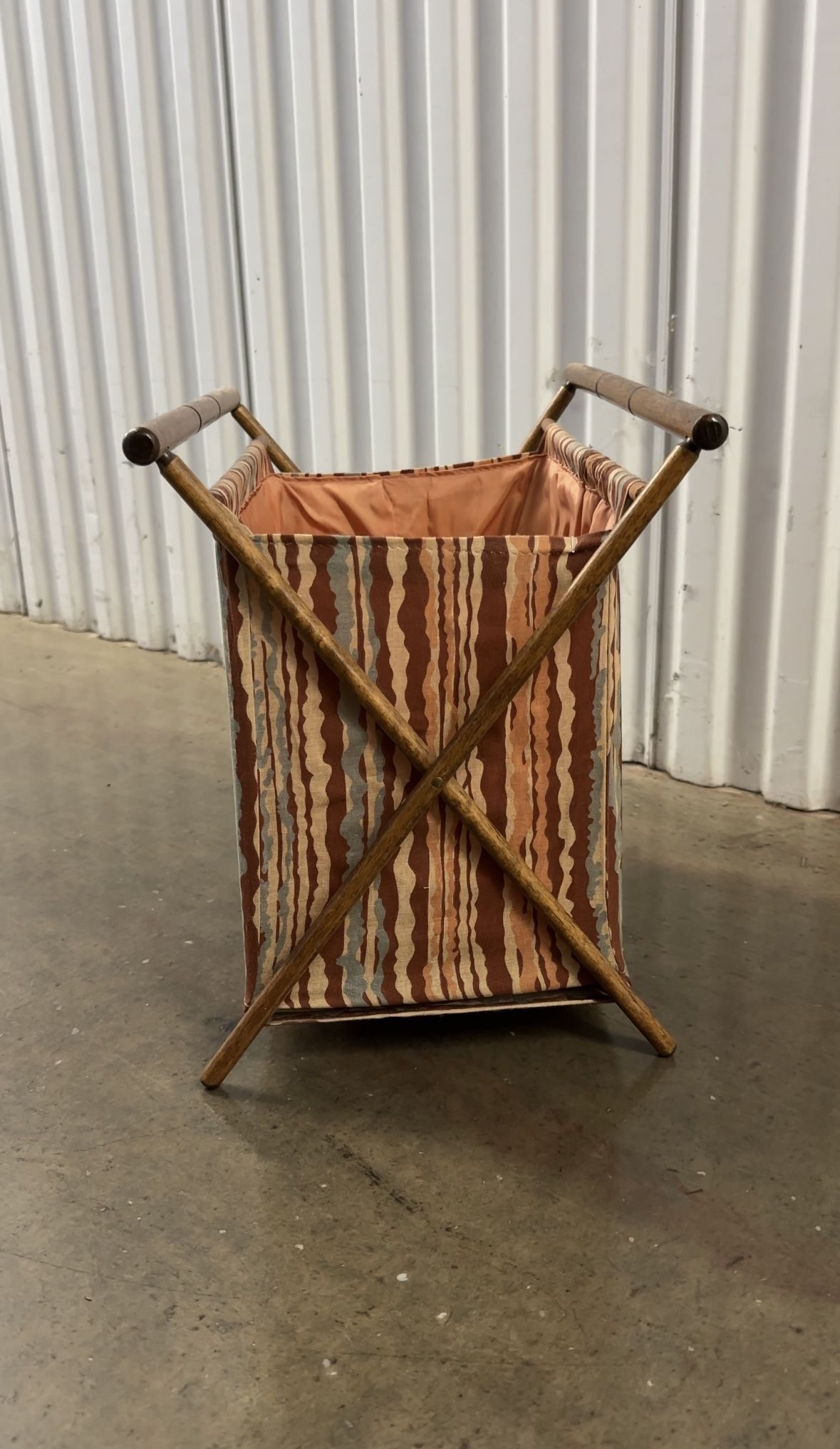 Vintage Magazine Holder