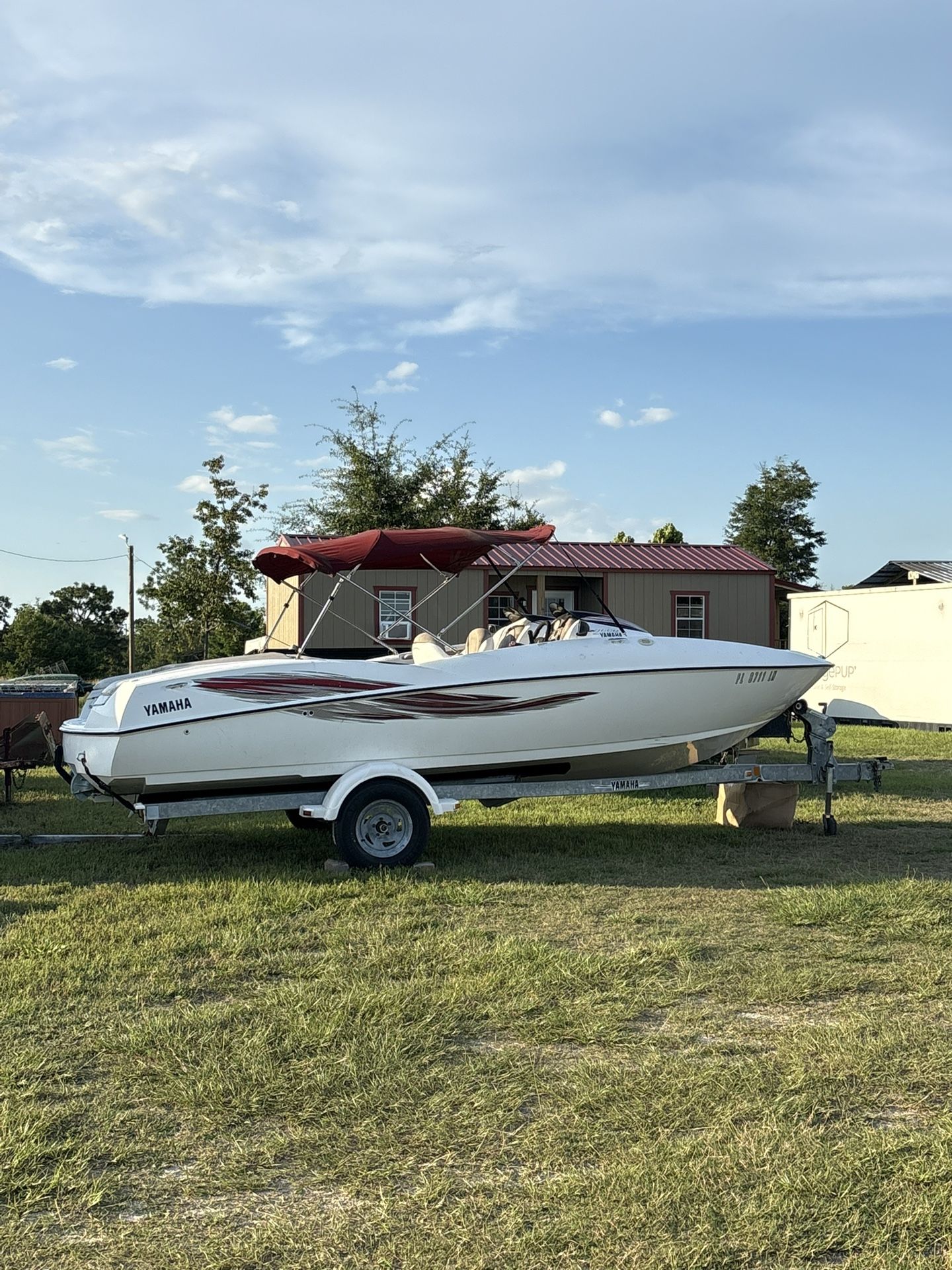 2001 Yamaha LS2000