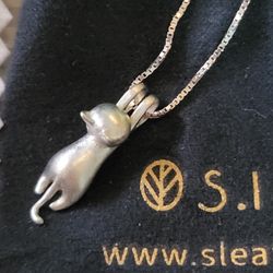 Silver Hanging Cat Necklace