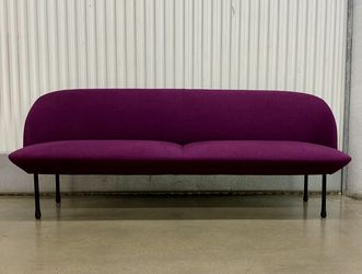 Contemporary 3-seater purple plum “Olso”lounge sofa 
