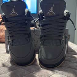 Jordan 4