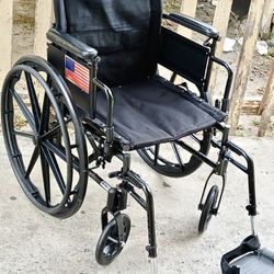 Ultralight Weight Wheelchair 18” Excellent 