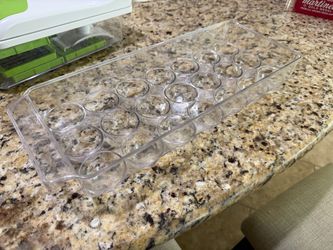21-Egg Refrigerator Storage Container
