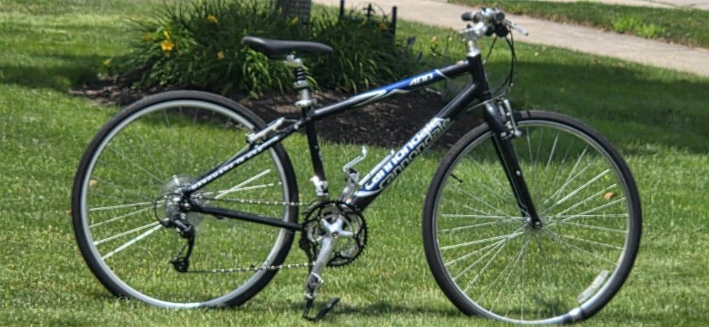 CANNONDALE 400 - HYBRID BIKE - SMALL FRAME - TUNED