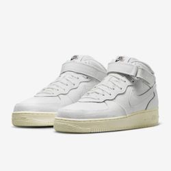 Nike Air Force 1 ‘07 Mid LX Summit White 