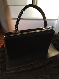 Vintage black paten leather bag