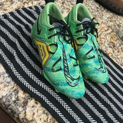 Men’s Football Cleats