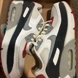 Nike air max’s size 6.5y