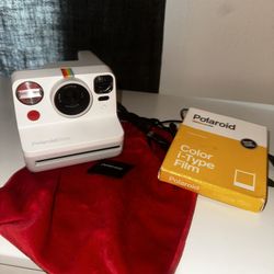 Polaroid Camera w Film